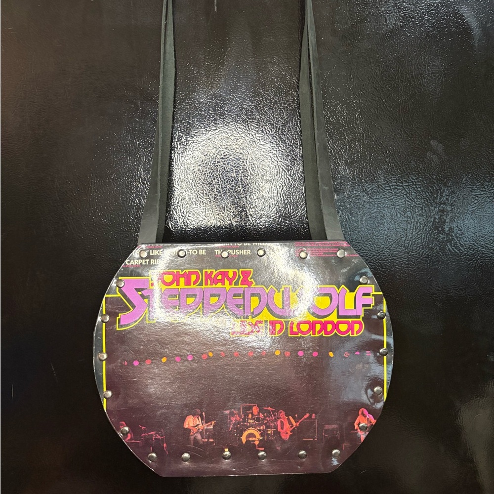 Graphic Shoulder Bag - Black